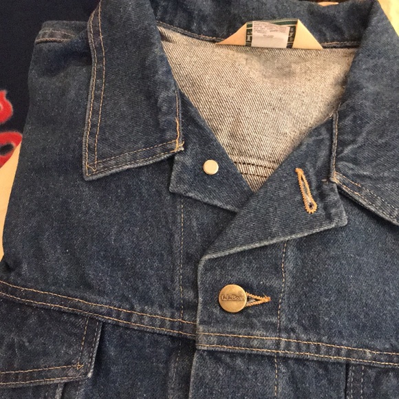 NWOT! LL Bean Men’s Denim Jacket. Large Tall. - Picture 2 of 14